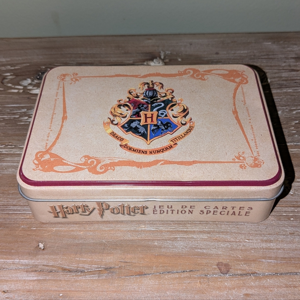 Harry Potter Special Edition Playing Card Set in Hogwarts Metal Tin - 2 Decks